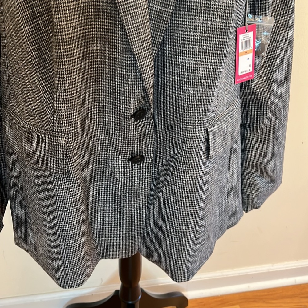 Vince Camuto Women’s Blazer Plus - Picture 2 of 9